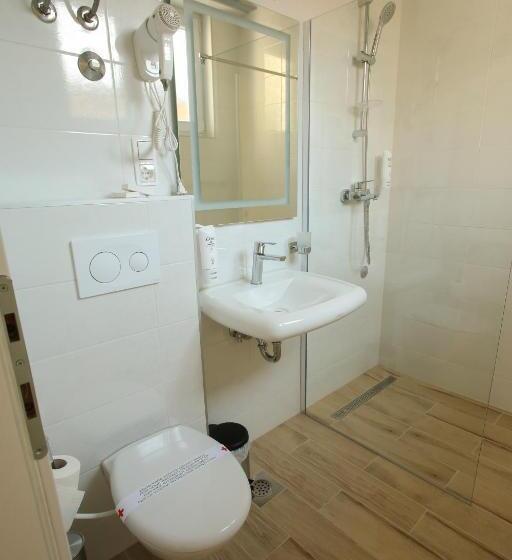 اتاق لوکس, Villa Prestige