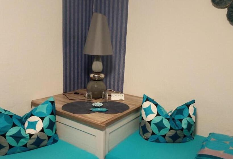 Номер Стандарт, Pension Waldidyll