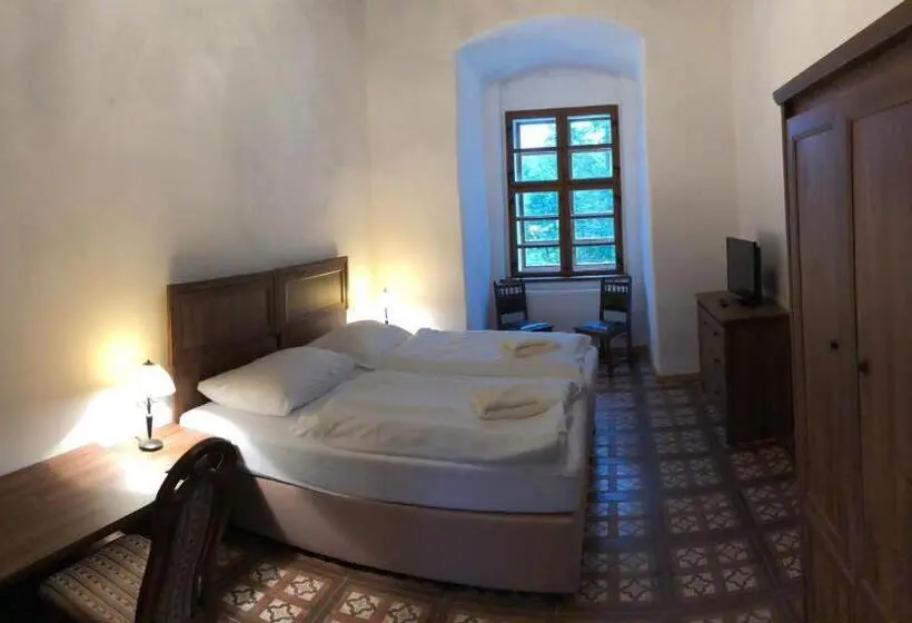 スタンダードルーム, Zámek Kolštejn   Hotel Chateau Goldenstein