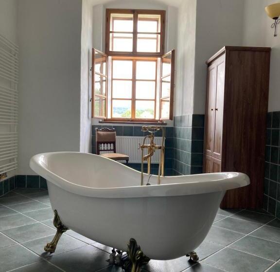 חדר סטנדרט, Zámek Kolštejn   Hotel Chateau Goldenstein