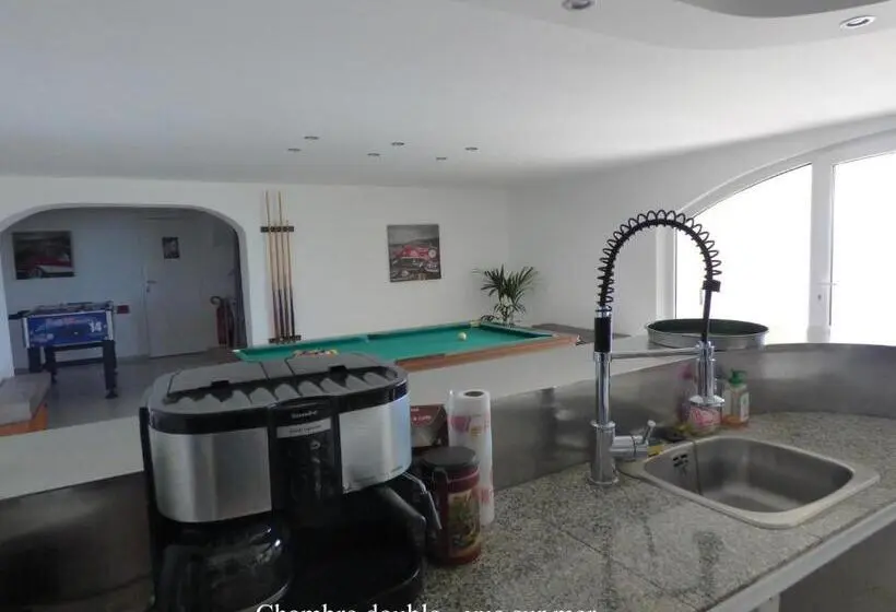 オーシャンビュースタンダードルーム, Chambres D Hôtes Vue Mer L Estérel Panoramique