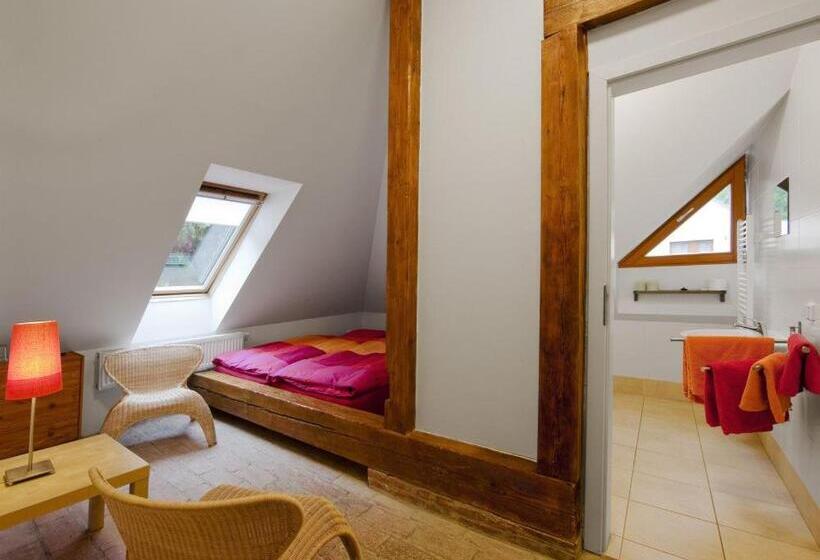 3间卧室的房子, Penzion Blanko