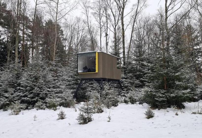 标准平房, Penzion Blanko