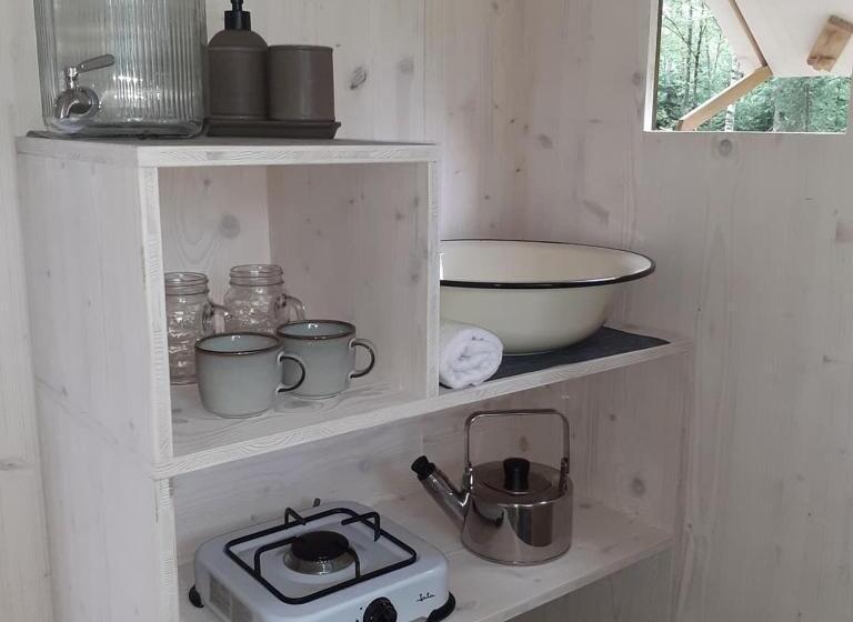 标准平房, Penzion Blanko