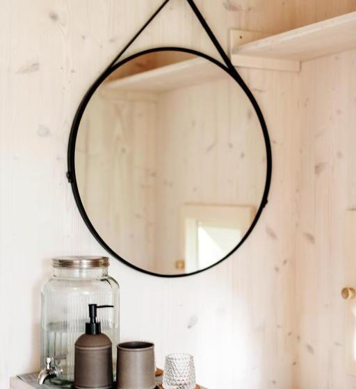 标准平房, Penzion Blanko