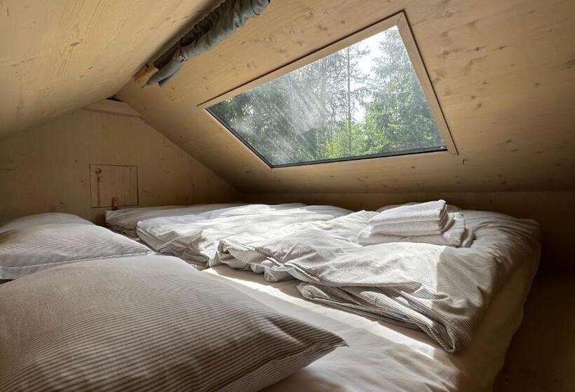 豪华洋房, Penzion Blanko