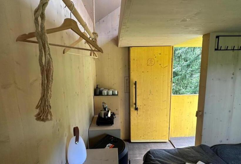 豪华洋房, Penzion Blanko