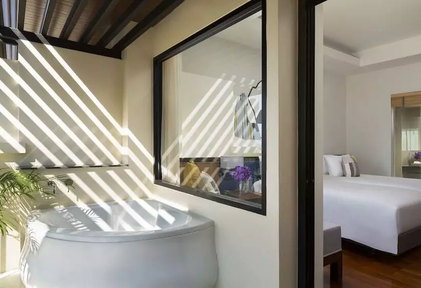 اتاق سوپریور با چشمانداز دریا, Avani Ao Nang Cliff Krabi Resort