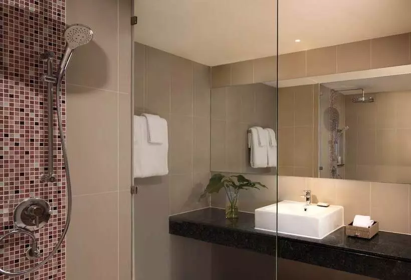 سوییت خانوادگی, Avani Ao Nang Cliff Krabi Resort
