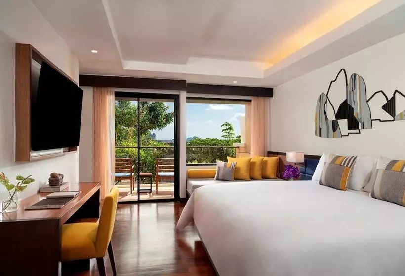 سوییت خانوادگی, Avani Ao Nang Cliff Krabi Resort