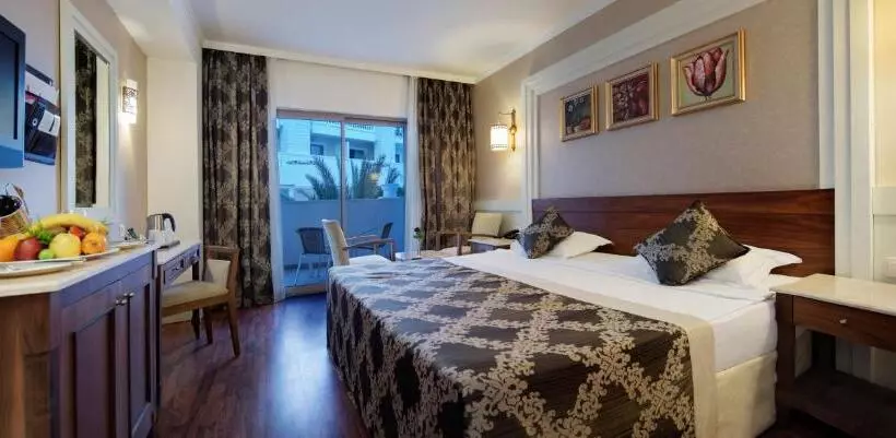 ファミリールーム, Alba Queen Hotel - Ultra All Inclusive