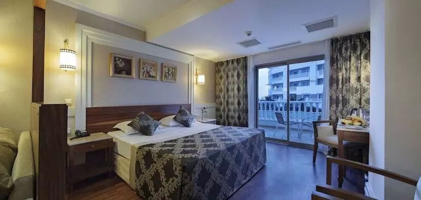 ファミリールーム, Alba Queen Hotel - Ultra All Inclusive