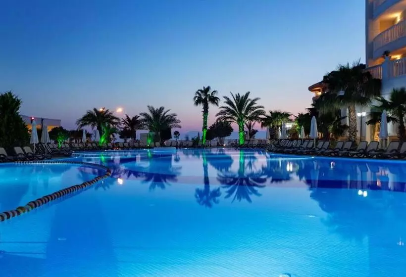 ガーデンビュースタンダードルーム, Alba Queen Hotel - Ultra All Inclusive