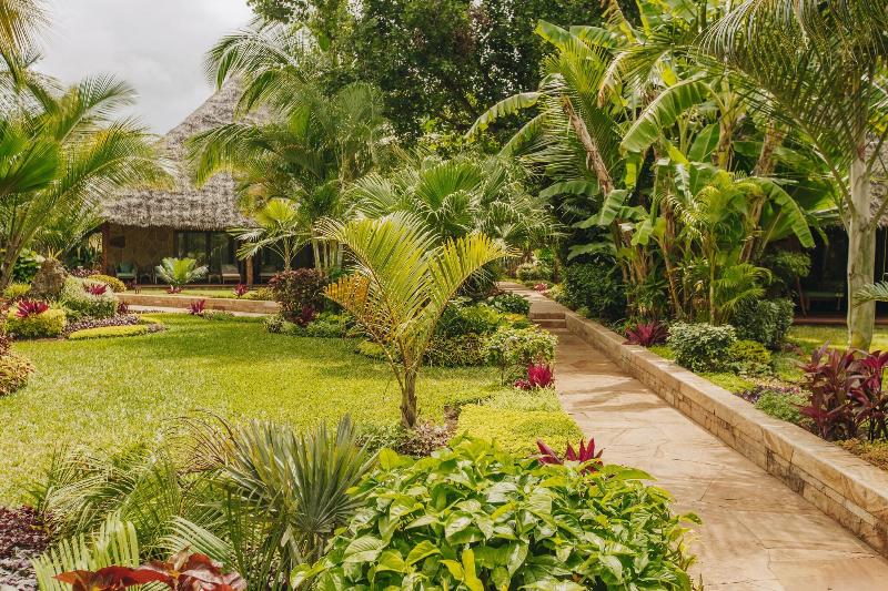 带露台的高档房间, Baan Karon Resort