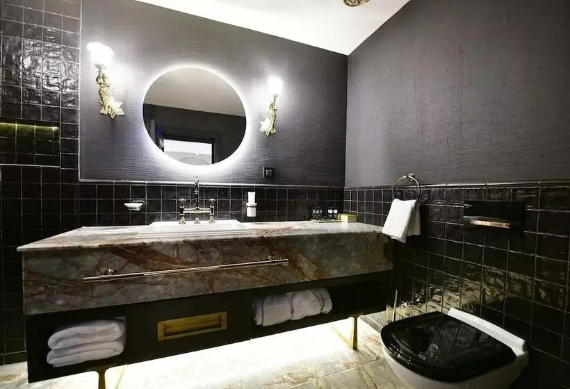 Deluxe-huone, Sacred Mansion