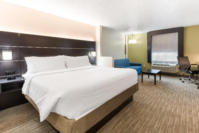 Номер Deluxe, Khanom Golden Beach