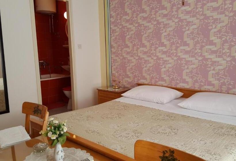 חדר סטנדרט, Marin Apartments