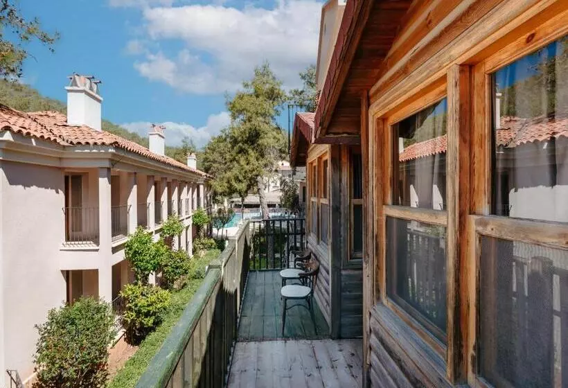 スタンダードトリプルルーム, Pine Valley Hotel Oludeniz