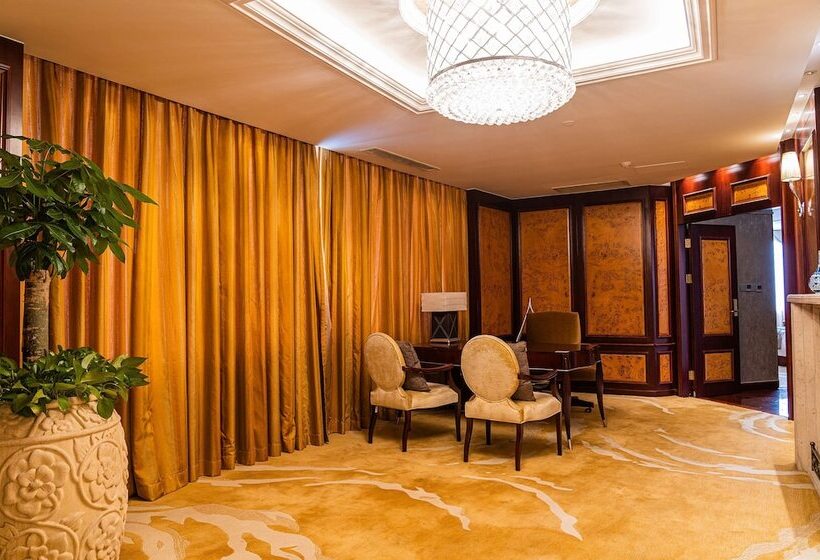 סוויטה אקזקיוטיב, Radisson Tianjin