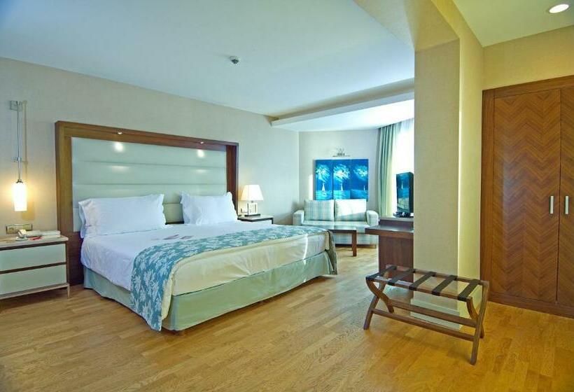 سوییت خانوادگی, Ramada Plaza Antalya