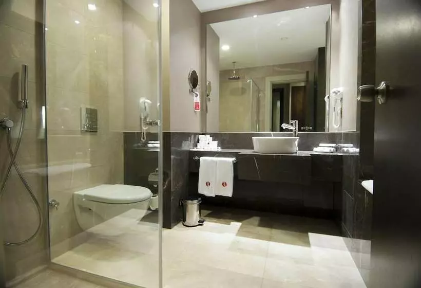 سوییت خانوادگی, Ramada Plaza Antalya