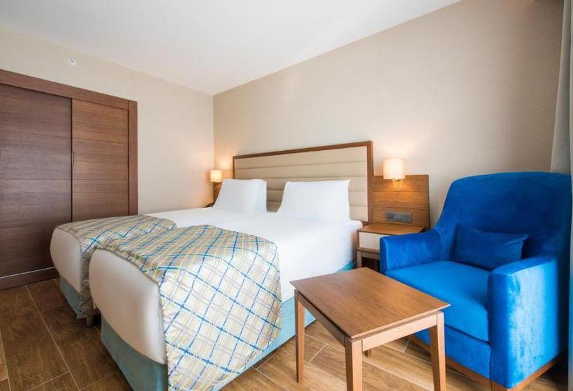 エコノミールーム, Ramada Plaza Antalya