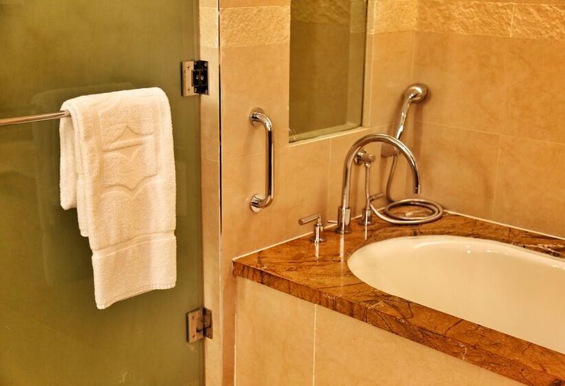 جناح إدارى, Shangri La Ningbo The Three Rivers Intersection