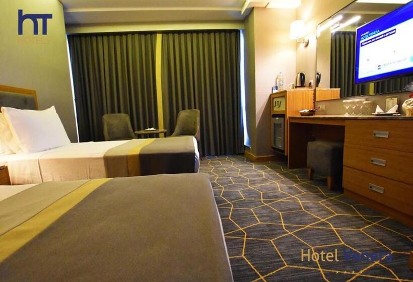 اتاق استاندارد سه نفره, Venera