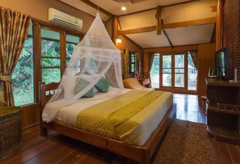 استودیوی استاندارد با چشمانداز دریا, Koh Talu Island Resort