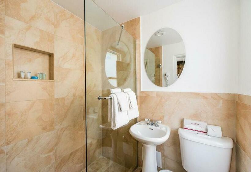 חדר סטנדרט נוף לים, Majestic Hotel South Beach