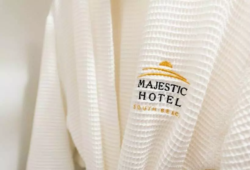 ２ダブルベッドのスタンダードルーム, Majestic Hotel South Beach