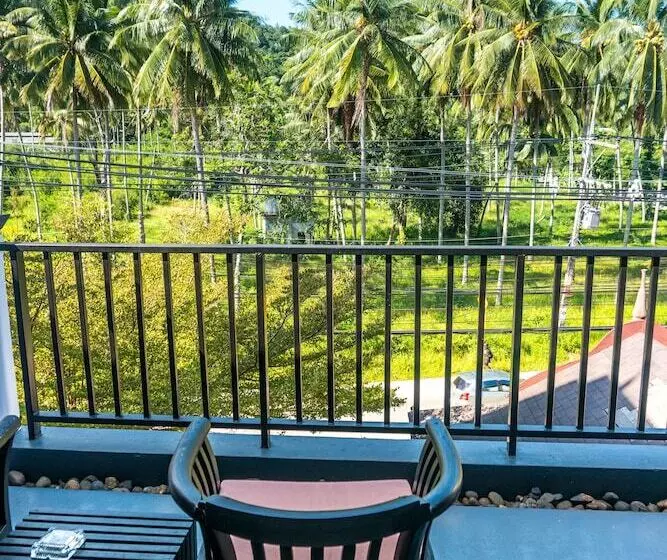 اتاق سوپریور با چشم‌انداز کوهستان, Samaya Wellness Resort