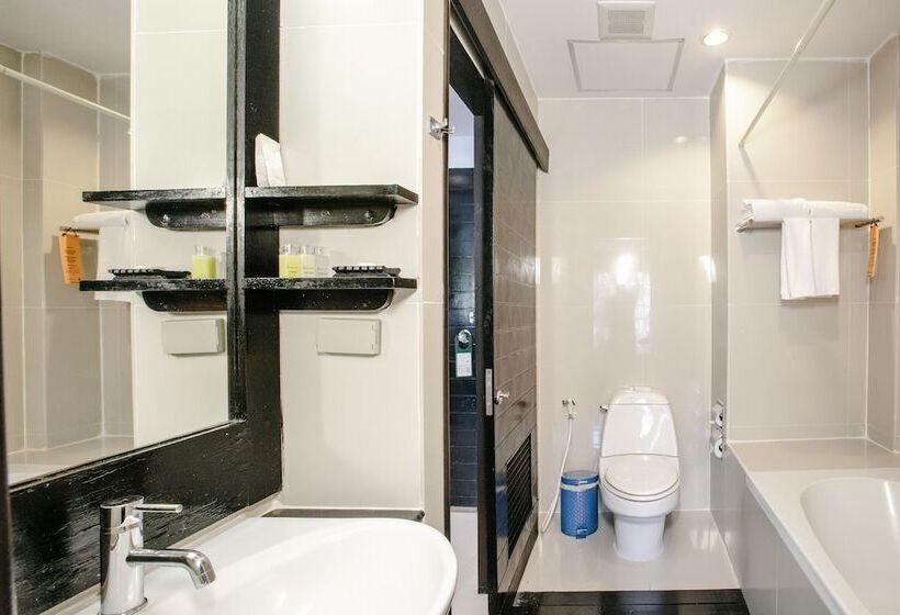 غرفة سوبيريور مطلة على الجبل, Samaya Wellness Resort