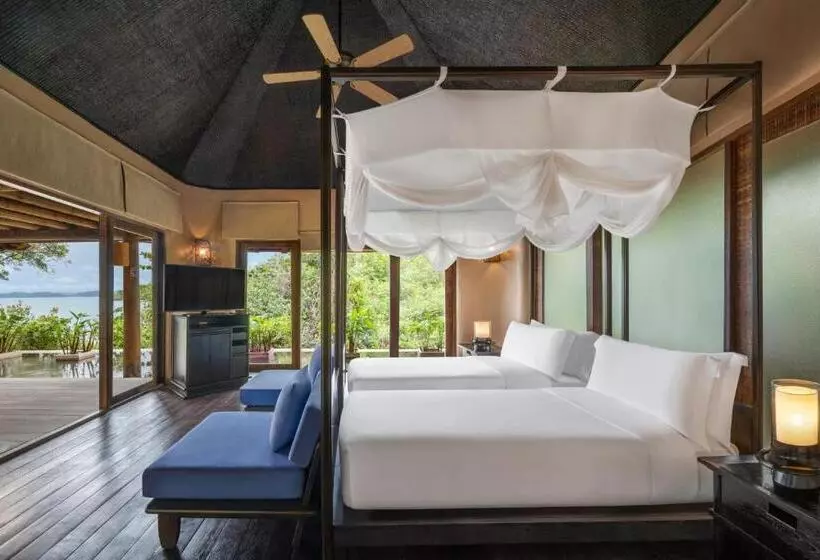 オーシャンビュー２ベッドルームヴィラ, The Naka Island, A Luxury Collection Resort & Spa, Phuket