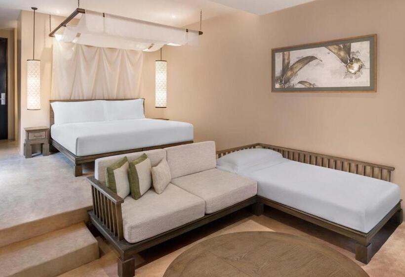 חדר סטנדרט עם מיטת קינג, The Naka Island, A Luxury Collection Resort & Spa, Phuket