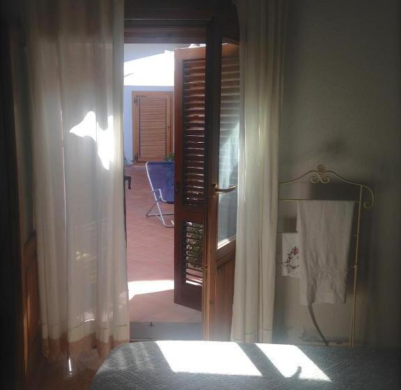 Standard room with outdoor bath, B&b Casacorì
