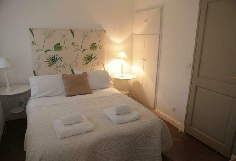 スタンダードルーム, B&b Le Fond De La Cour