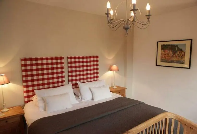 スーペリアールーム, B&b Le Fond De La Cour