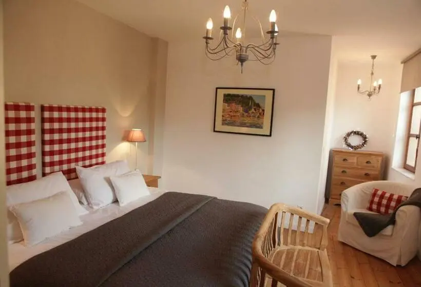 スーペリアールーム, B&b Le Fond De La Cour