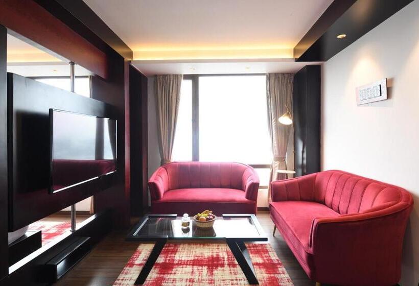 ロイヤルスイート, Ramada By Wyndham Gangtok Hotel & Casino Golden