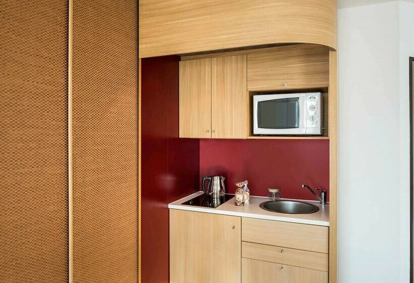 استودیوی استاندارد, Aparthotel Adagio Nantes Centre