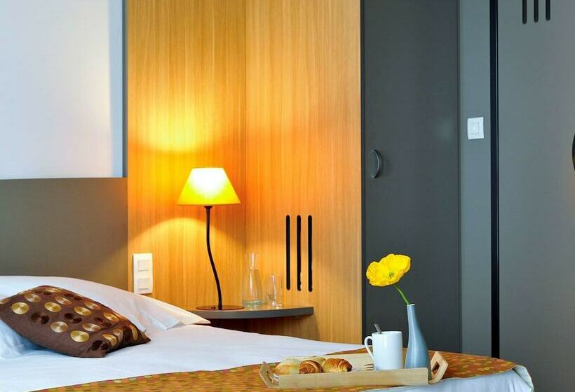 Студия Стандарт Двуспальная Кровать, Aparthotel Adagio Nantes Centre