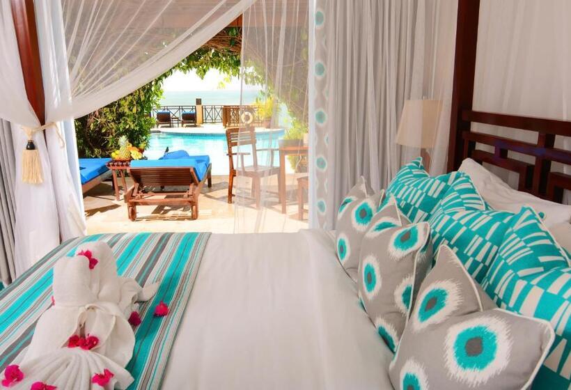 Junior swim-up suite, Calabash Cove Resort And Spa Adults Only