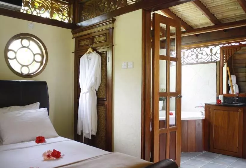 1 Bedroom House