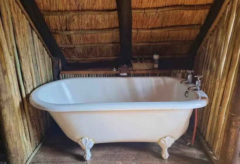 Talo 1 Makuuhuone, Dawsons Game Lodge