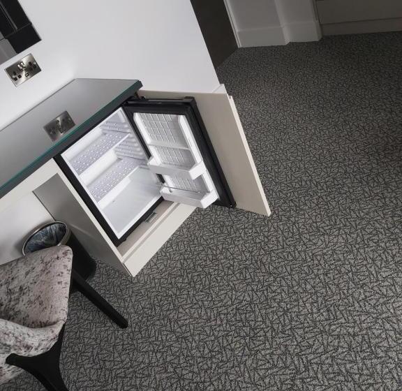 スーペリアシングルルーム, Dean Park