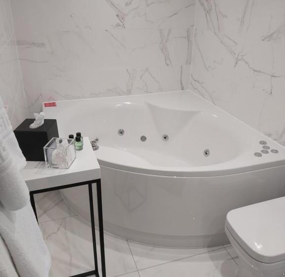 キングサイズベッドのデラックスルーム, Dean Park