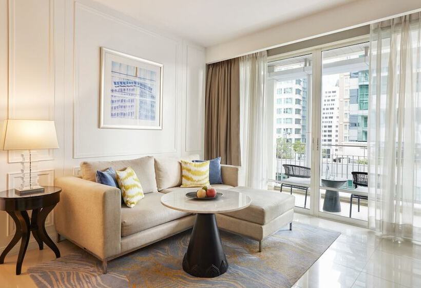 Suite Superior 2 Dormitoris, Dusit Suites Hotel Ratchadamri, Bangkok