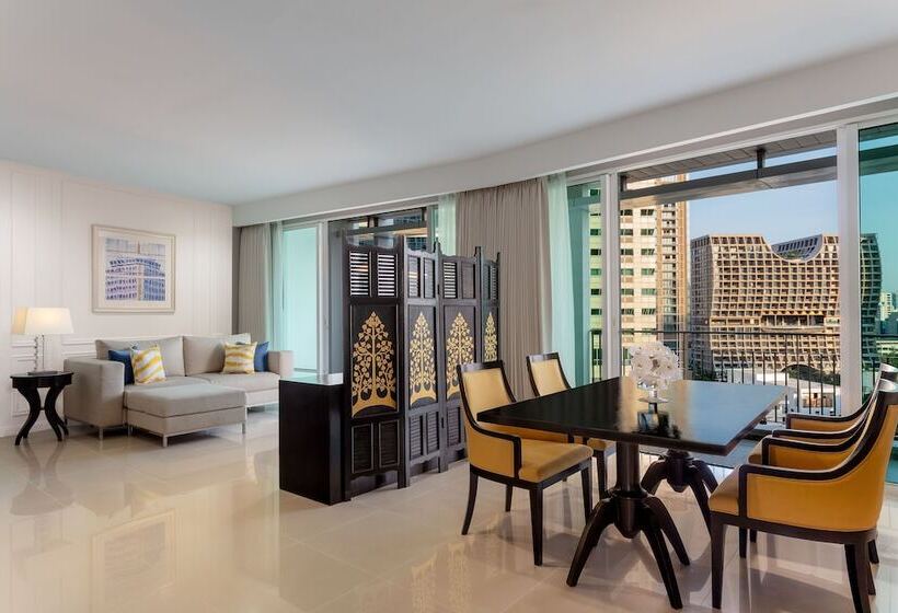 Suite Deluxe 2 Dormitoris, Dusit Suites Hotel Ratchadamri, Bangkok