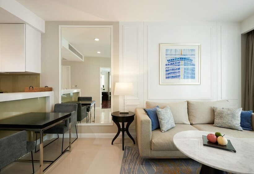 Suite Deluxe Llit King, Dusit Suites Hotel Ratchadamri, Bangkok